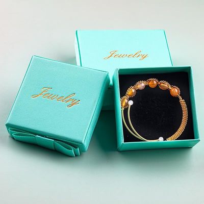 Kablo Sarılmış Tedavi Yuvarlak İnce Gemstone Bilezik Bilezik Mücevher