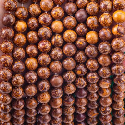 Altın iplik yeşim yuvarlak boncuk doğal kristal mücevher yapımı için gevşek boncuk telleri