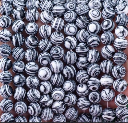 Sentetik Zebra Malachit Çıkarılmış Mercekler Beyaz ve Siyah DIY Mücevher Yapımı için Yarım Değerli Taş