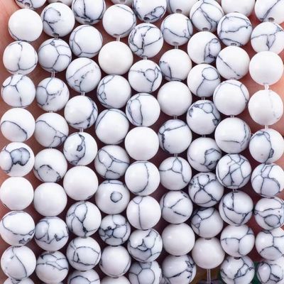 Kristal Taş 8MM Howlite Yuvarlak Şekil Değerli Taş Kolye Kolye Yapımında Boş Tüylü Tüylü