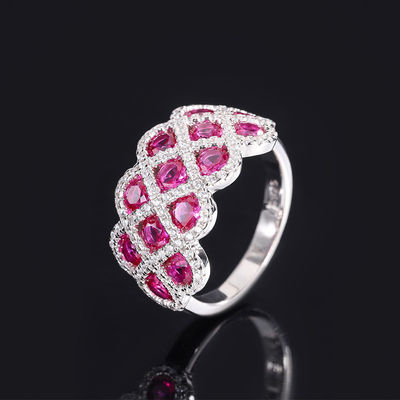 Zirkon 925 Sterling Gümüş Mücevher Nişan Yüzükleri Çiçek Şekli