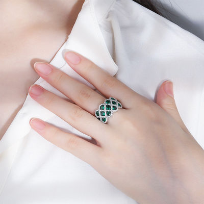 Zirkon 925 Sterling Gümüş Mücevher Nişan Yüzükleri Çiçek Şekli