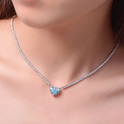 Şık Kalp Şekli Akva Mavi 925 Sterling Gümüş Kalp Değerli Taş Kolye