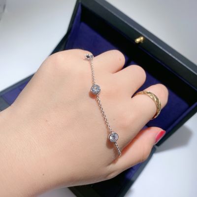 Parlak Yükseltilmiş 925 Sterling Gümüş Moissanite Elmas Bilezik Kadınlar
