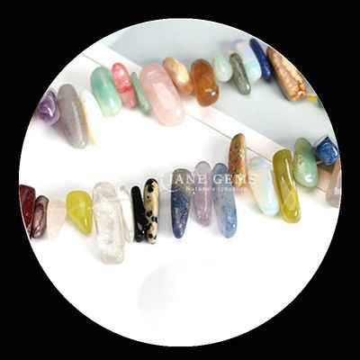 Doğal Kristal Değerli Taş Düzensiz Diş Şekli cilalı boncuklar Çip çakıl gevşek boncuk telleri DIY Mücevher yapımı için
